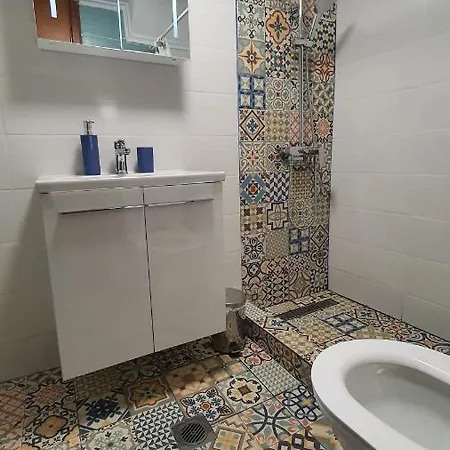 The View アパート